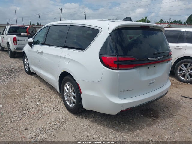 Aukcja sprzedaży 2023 Chrysler Pacifica Touring L, vin: 2C4RC1BG1PR607619, numer aukcji: 45293759