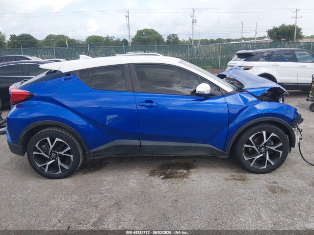 NMTKHMBX2JR051306 Toyota C-hr Xle Premium