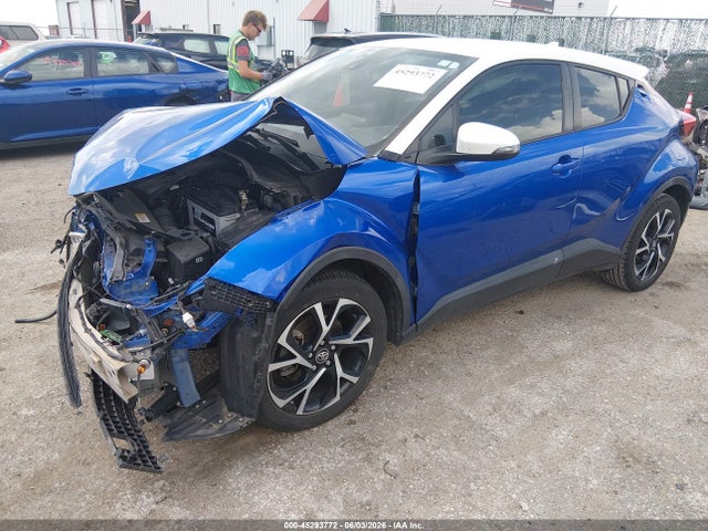 NMTKHMBX2JR051306 Toyota C-hr Xle Premium