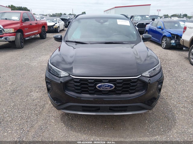 45293804 :رقم المزاد ، 1FMCU9NA2SUB23572 vin ، 2025 Ford Escape St-line Select مزاد بيع