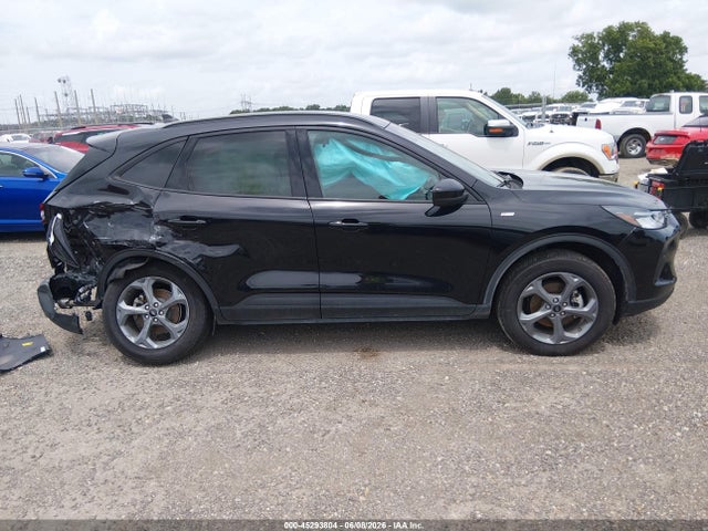 45293804 :رقم المزاد ، 1FMCU9NA2SUB23572 vin ، 2025 Ford Escape St-line Select مزاد بيع