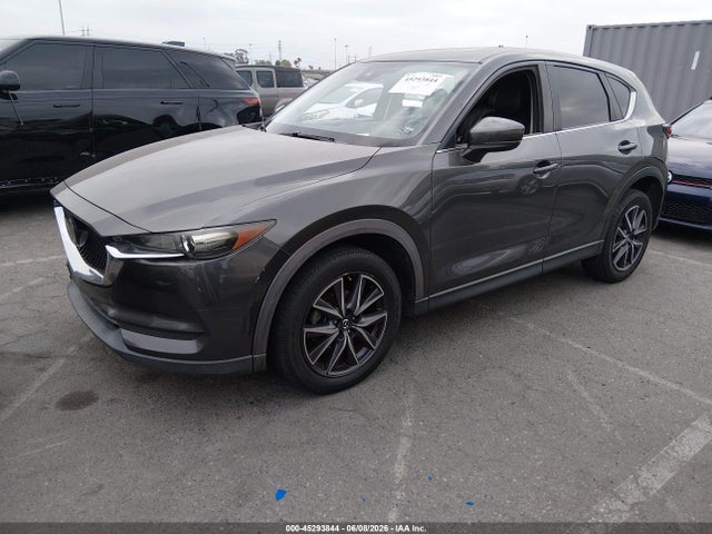 Mazda Cx-5 Touring 2018 JM3KFACM2J0337287 Image 2