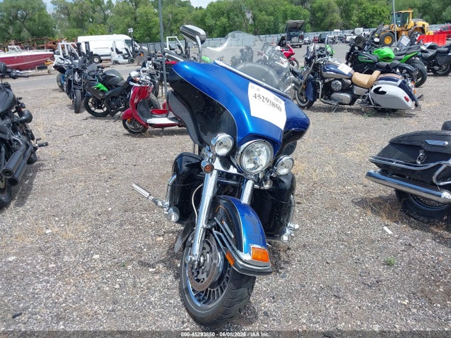 45293850 :رقم المزاد ، 1HD1KEM16AB671935 vin ، 2010 Harley-davidson Flhtk مزاد بيع
