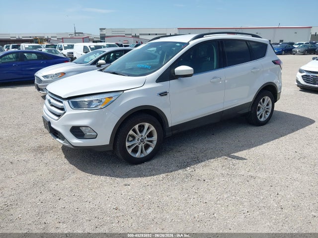 Ford ESCAPE SE 2018 1FMCU9GD4JUD08714 Image 2