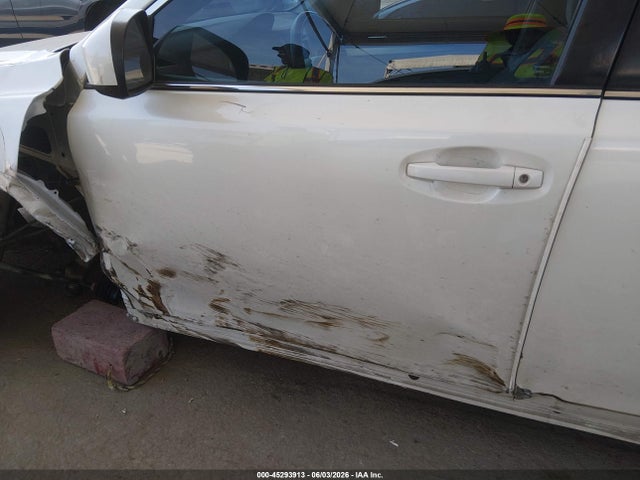 45293913 :رقم المزاد ، 4S3BMBC69E3005972 vin ، 2014 Subaru Legacy 2.5i Premium مزاد بيع