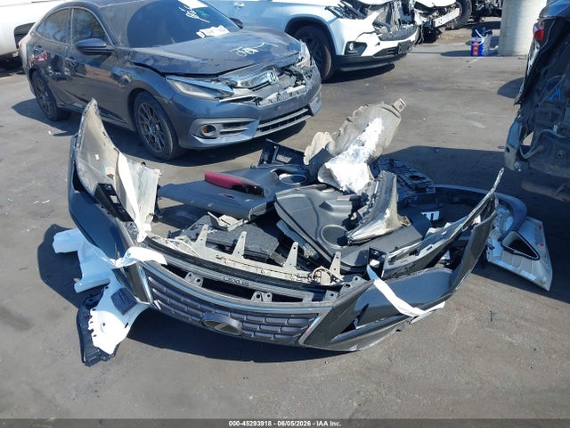 Lexus NX 300 2018 JTJYARBZ8J2100348 Image 12