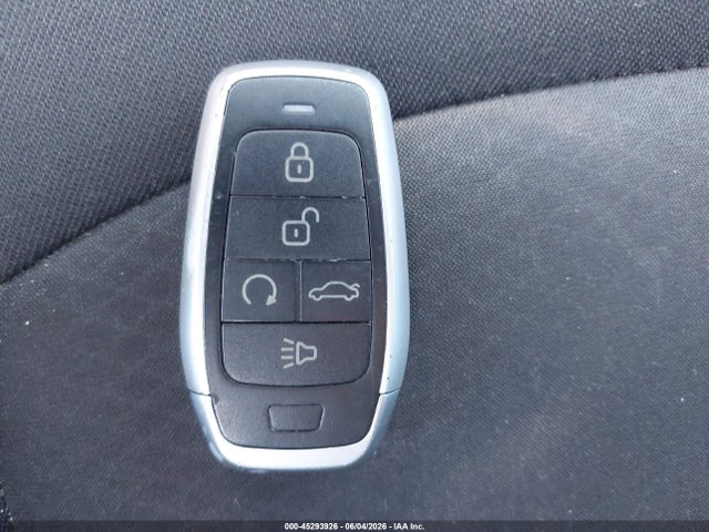 Продажа на аукционе авто 2018 Chevrolet Malibu Lt, vin: 1G1ZD5ST1JF156782, номер лота: 45293926