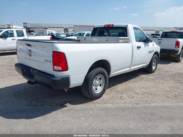 RAM 1500 2017 3C6JR7DT1HG535876 Image 4