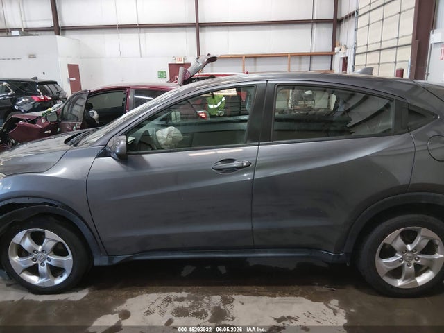 3CZRU6H3XGM755588 Honda HR-V LX