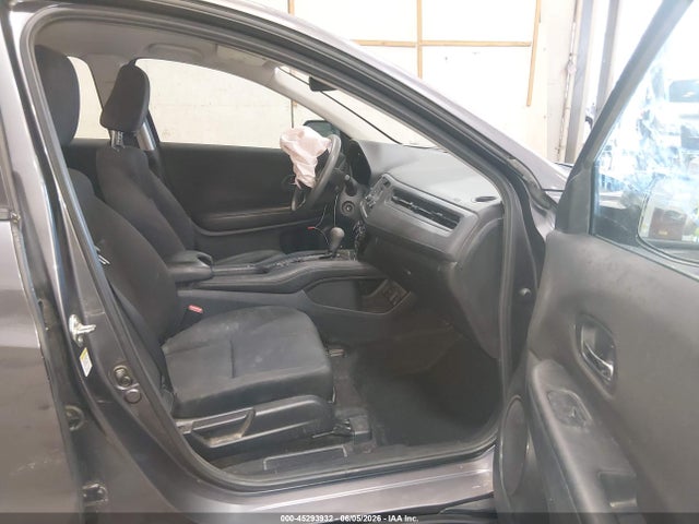 3CZRU6H3XGM755588 Honda HR-V LX