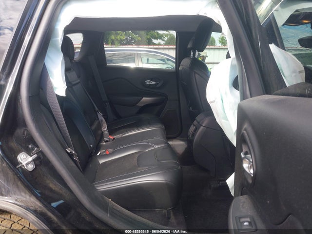 1C4PJMLN1KD168137 Jeep Cherokee Latitude Plus 4x4