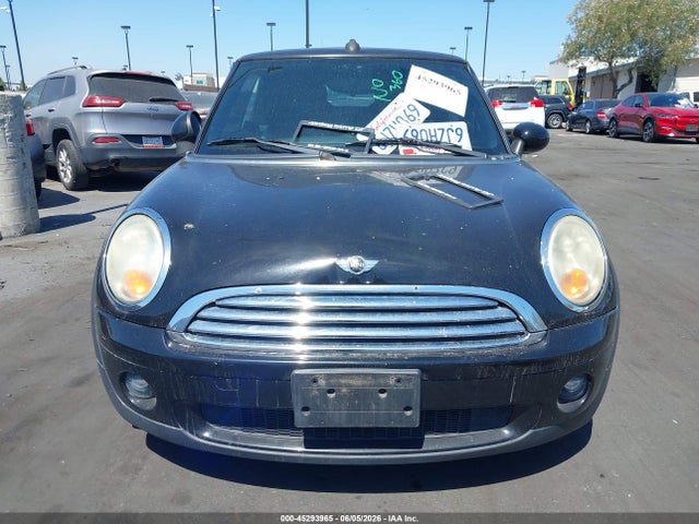 Продаж на аукціоні авто 2009 Mini Cooper, vin: WMWMR33549TU95506, номер лоту: 45293965