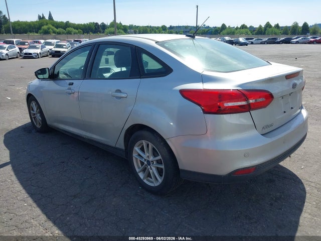 1FADP3F28FL370133 Ford FOCUS SE