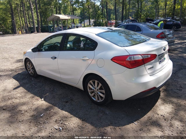 2015 Kia Forte Lx მანქანა იყიდება აუქციონზე, vin: KNAFX4A6XF5340779, აუქციონის ნომერი: 45293970