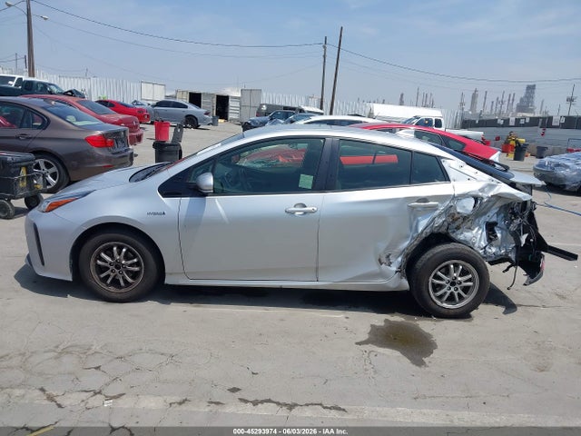 Toyota Prius Le 2020 JTDKARFU3L3120060 Image 14
