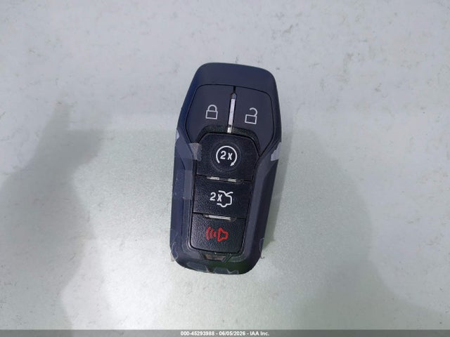 45293988 :رقم المزاد ، 1FM5K8F89HGC38262 vin ، 2017 Ford Explorer Limited مزاد بيع