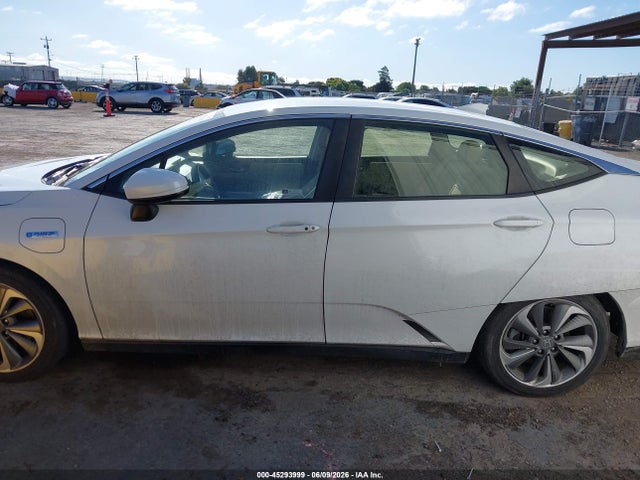 JHMZC5F13JC021760 Honda CLARITY PLUG-IN HYBRID