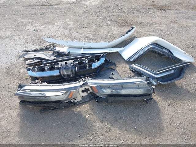 JHMZC5F13JC021760 Honda CLARITY PLUG-IN HYBRID