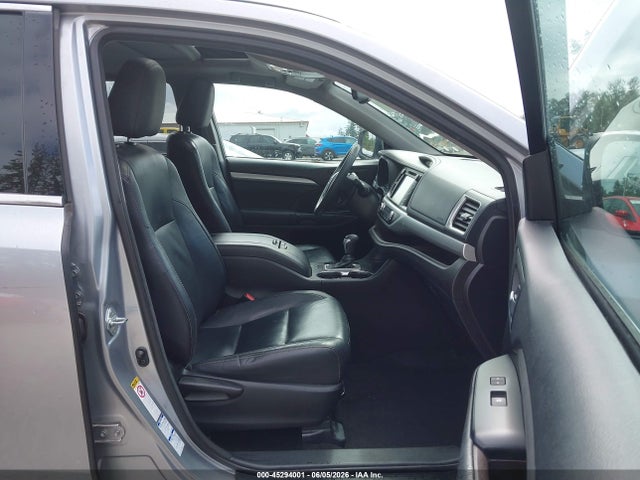 5TDJKRFH0ES063331 Toyota Highlander Xle V6