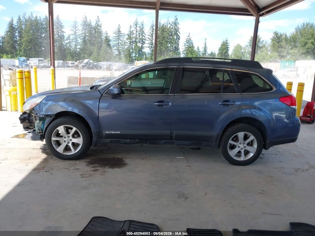 Subaru Outback 2.5i Premium 2014 4S4BRCCC3E3260738 Image 15