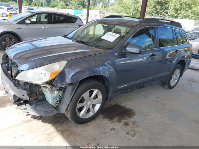 Subaru Outback 2.5i Premium 2014 4S4BRCCC3E3260738 Image 2