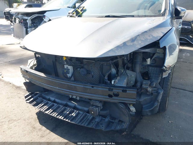 3N1AB7AP1JY347995 Nissan SENTRA SV