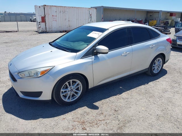 1FADP3F27JL317156 Ford FOCUS SE
