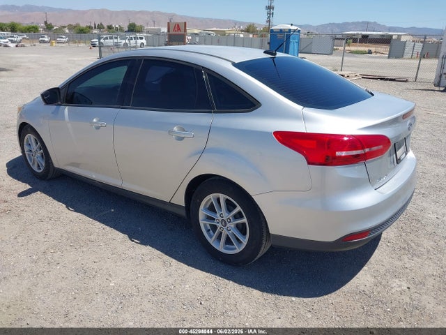 1FADP3F27JL317156 Ford FOCUS SE
