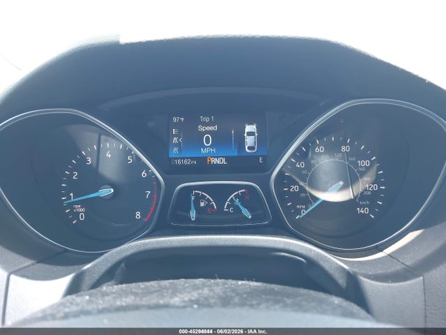 1FADP3F27JL317156 Ford FOCUS SE