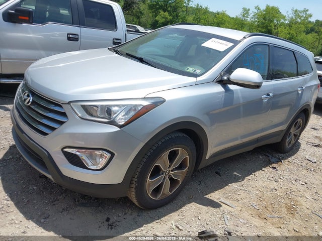 Продажа на аукционе авто 2016 Hyundai Santa Fe Se, vin: KM8SMDHF9GU151561, номер лота: 45294058