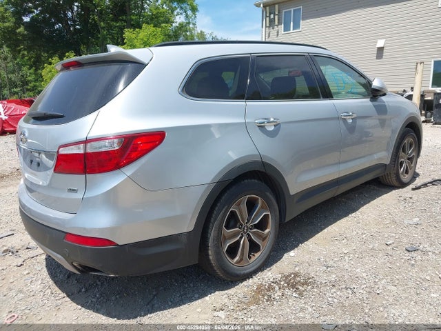 Продажа на аукционе авто 2016 Hyundai Santa Fe Se, vin: KM8SMDHF9GU151561, номер лота: 45294058