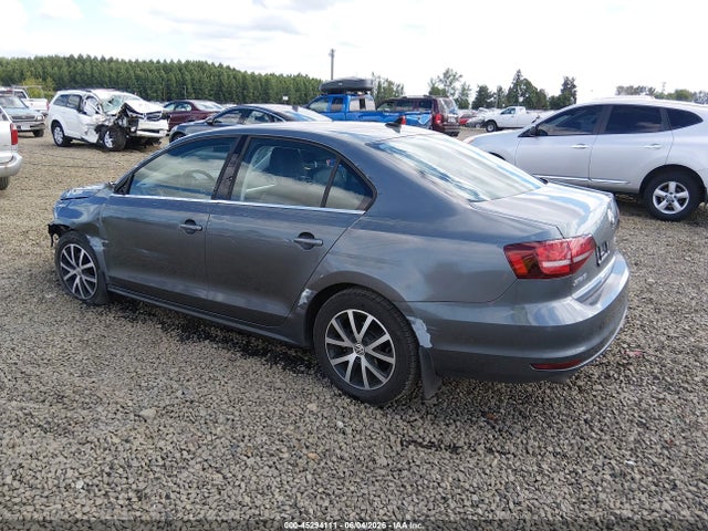 3VWDB7AJ0HM315656 Volkswagen Jetta 1.4t Se