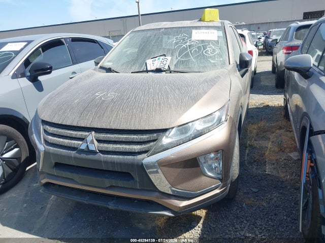 Продаж на аукціоні авто 2018 Mitsubishi Eclipse Cross Le, vin: JA4AT4AA8JZ051151, номер лоту: 45294139