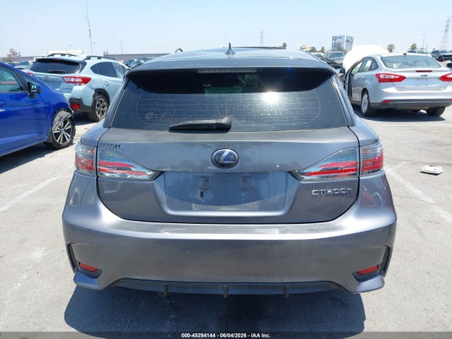 Lexus CT 200H 2014 JTHKD5BH6E2175070 Image 16