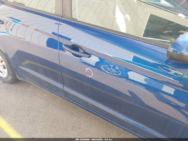 Продажа на аукционе авто 2020 Hyundai Elantra Se, vin: 5NPD74LF5LH616272, номер лота: 45294163