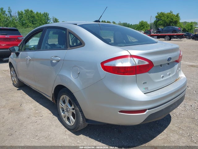 45294194 :رقم المزاد ، 3FADP4BJXGM111632 vin ، 2016 Ford Fiesta Se مزاد بيع