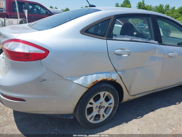 45294194 :رقم المزاد ، 3FADP4BJXGM111632 vin ، 2016 Ford Fiesta Se مزاد بيع