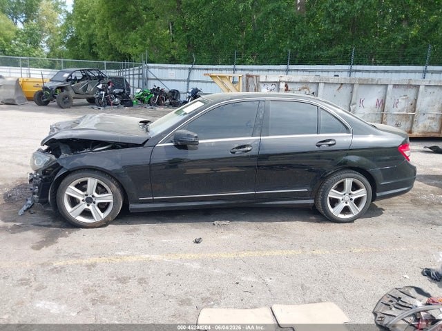 Продаж на аукціоні авто 2011 Mercedes-benz C 300 Sport 4matic, vin: WDDGF8BB1BR185108, номер лоту: 45294204