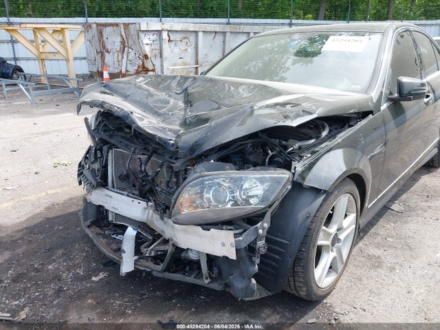 Продаж на аукціоні авто 2011 Mercedes-benz C 300 Sport 4matic, vin: WDDGF8BB1BR185108, номер лоту: 45294204