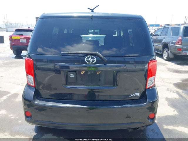 Scion XB 2014 JTLZE4FEXEJ055743 Image 16