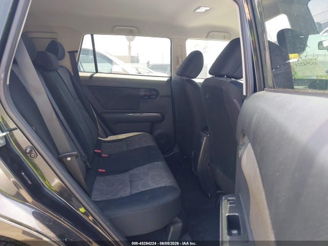 Scion XB 2014 JTLZE4FEXEJ055743 Image 8