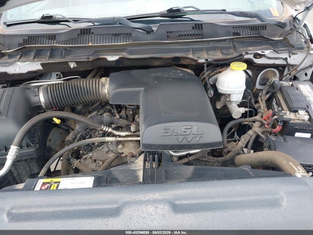 2018 Ram 1500 Tradesman  4x2 5'7 Box მანქანა იყიდება აუქციონზე, vin: 1C6RR6KG7JS296559, აუქციონის ნომერი: 45294226