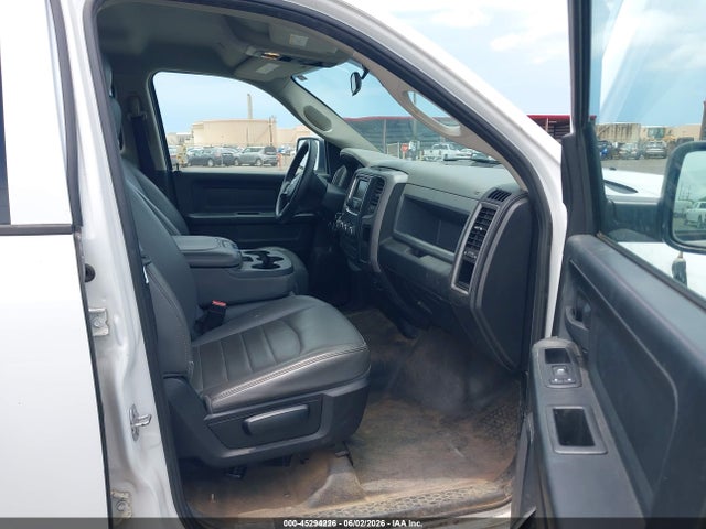 2018 Ram 1500 Tradesman  4x2 5'7 Box მანქანა იყიდება აუქციონზე, vin: 1C6RR6KG7JS296559, აუქციონის ნომერი: 45294226