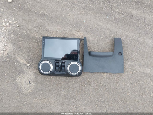 Продаж на аукціоні авто 2016 Jeep Wrangler Unlimited Sahara, vin: 1C4BJWEG6GL259647, номер лоту: 45294235