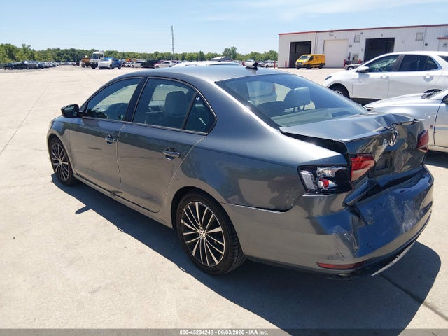 2016 Volkswagen Jetta 1.8t Sport მანქანა იყიდება აუქციონზე, vin: 3VWD17AJ2GM400242, აუქციონის ნომერი: 45294248