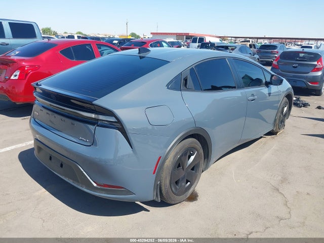 JTDACACUXT3067742 Toyota Prius Plug-in Hybrid Se