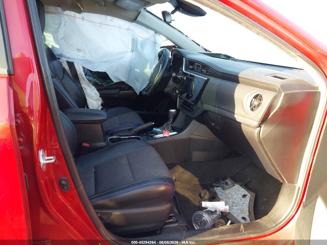 Toyota COROLLA SE 2019 2T1BURHE4KC154690 Image 5