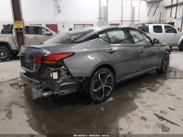 1N4BL4CW2PN400829 Nissan Altima Sr Intelligent Awd