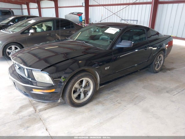 45294289 :رقم المزاد ، 1ZVHT82H155256103 vin ، 2005 Ford Mustang Gt Deluxe/gt Premium مزاد بيع
