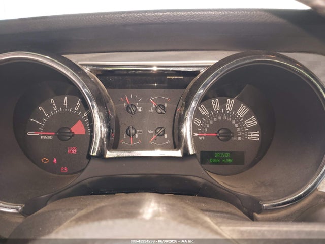 45294289 :رقم المزاد ، 1ZVHT82H155256103 vin ، 2005 Ford Mustang Gt Deluxe/gt Premium مزاد بيع